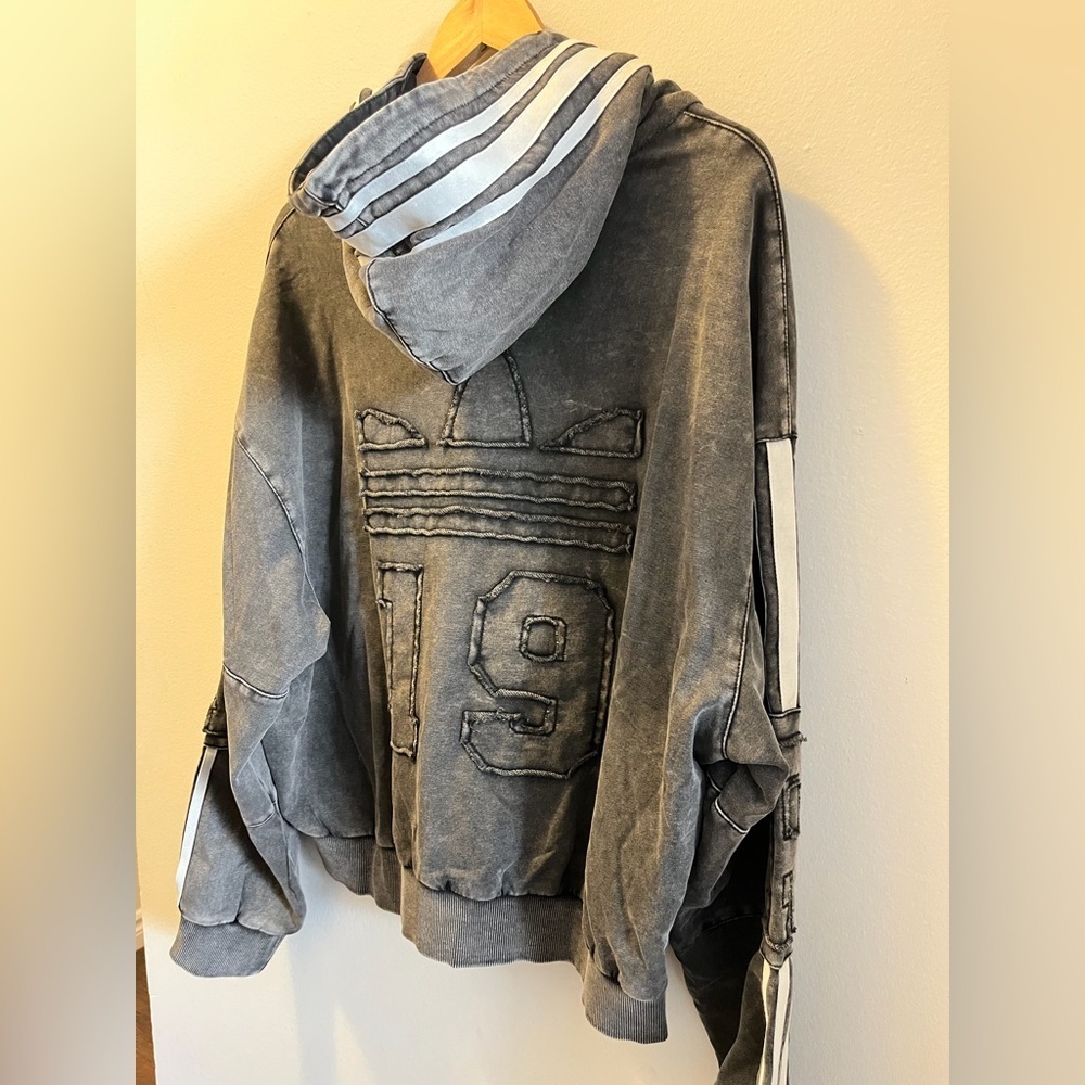 Gray Hooded Sweatshirt with Stripes - Picture 5 of 5